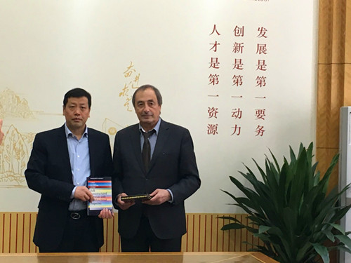 芮执元最新高科技产品介绍及创新成果展示